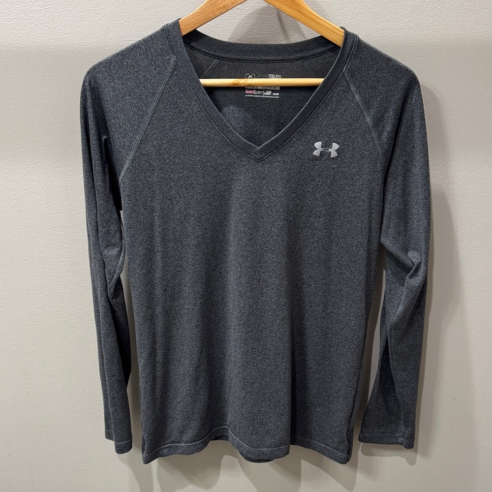 Under Armour Dark Gray Long Sleeve Tee
